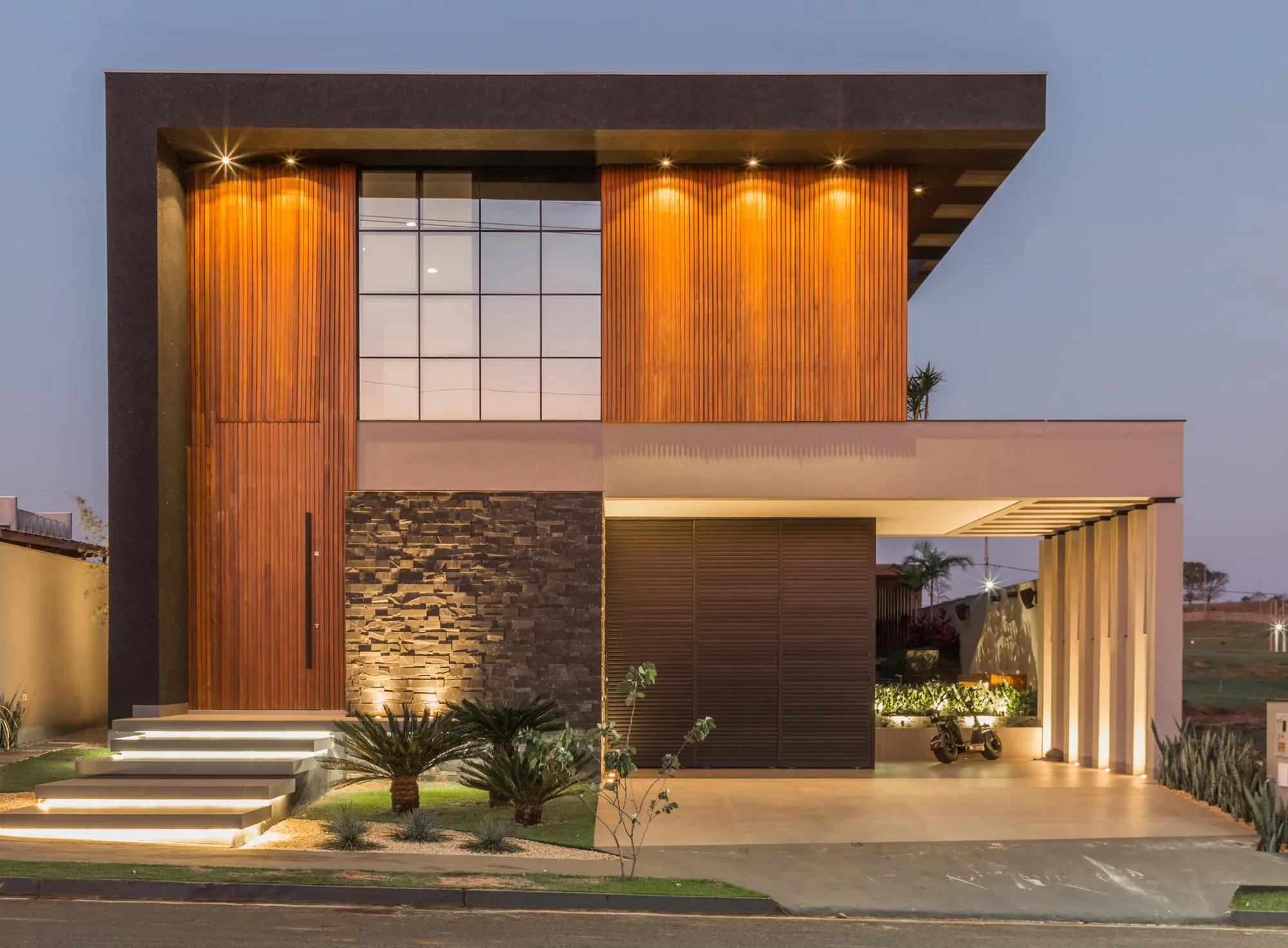 Casa Pivotante — Residencial da Mandelli & Carvalho